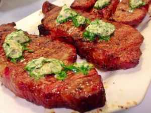 recipe for beef steaks with seasoned butter