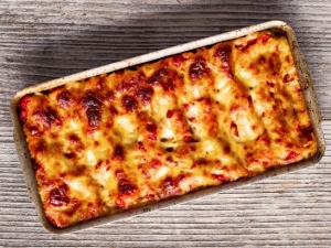 recipe for ziti baked with spinach, tomatoes and smoked gouda