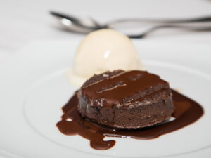 recipe for ghirardelli hot fudge sauce