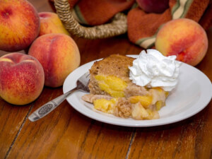 recipe for easy peaches and cream cobbler