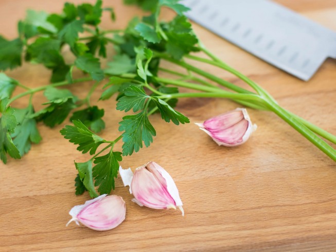 photo of Parsley Garlic Sauce