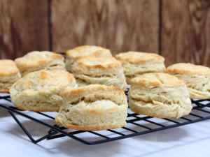 recipe for easy buttermilk biscuits