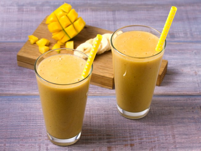 Banana-Mango Milkshake Recipe | CDKitchen.com