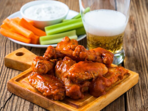 recipe for baked buffalo chicken wings with creamy blue cheese sauce