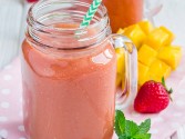 Strawberry-Mango Smoothie