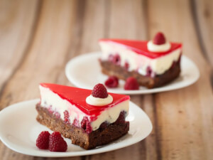 recipe for black-bottom raspberry cheesecake