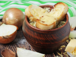 recipe for easy all-day french onion soup