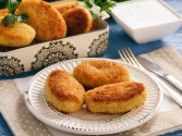 Leftover Mashed Potatoes Croquettes