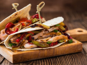 recipe for cilantro-lime chicken fajitas with grilled onions