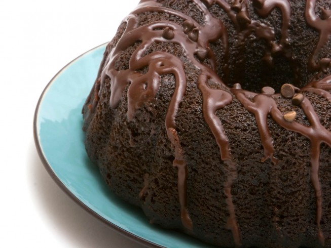 Chocolate Kahlúa Bundt Cake - Real housemoms