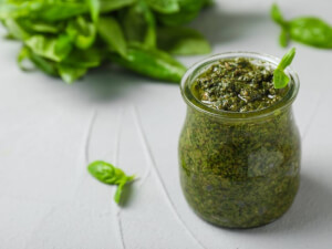 recipe for authentic pesto