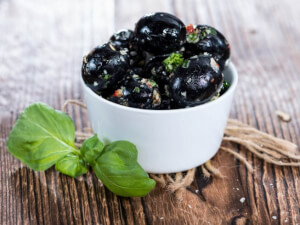 recipe for oil cured olives with garlic and herbs