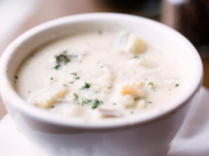 recipe for monterey wharf clam chowder