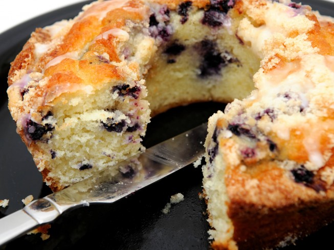 Giant Blueberry Muffin Cake - Pies and Plots