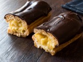 Vanilla Cream-Filled Eclairs