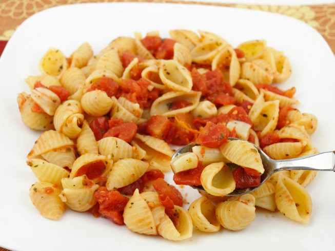 reccipe macaroni and tomatoes