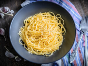recipe for old spaghetti factory's spaghetti with browned butter