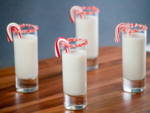 recipe for candy cane cocktail