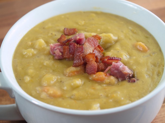 Creamy Split Pea Soup Recipe 