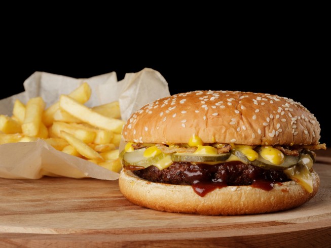 photo of Harrah's Bar-B-Que Hamburgers
