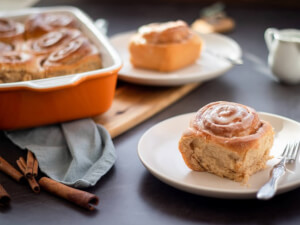 recipe for bisquick glazed cinnamon rolls