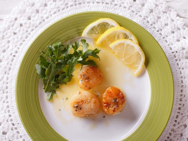 Mediterranean Grilled Scallops