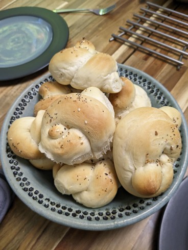 recipe for bread machine bow knot dinner rolls