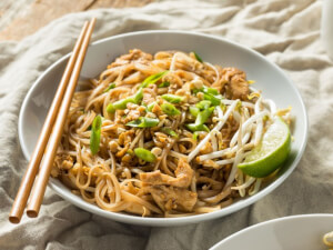 recipe for pad thai with chicken and a creamy peanut sauce