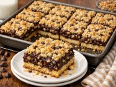 Hershey's Scrumptious Chocolate Layer Bars