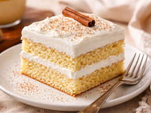 recipe for easy eggnog cake