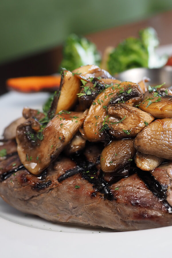 Sauteed Sirloin And Mushrooms Recipe 