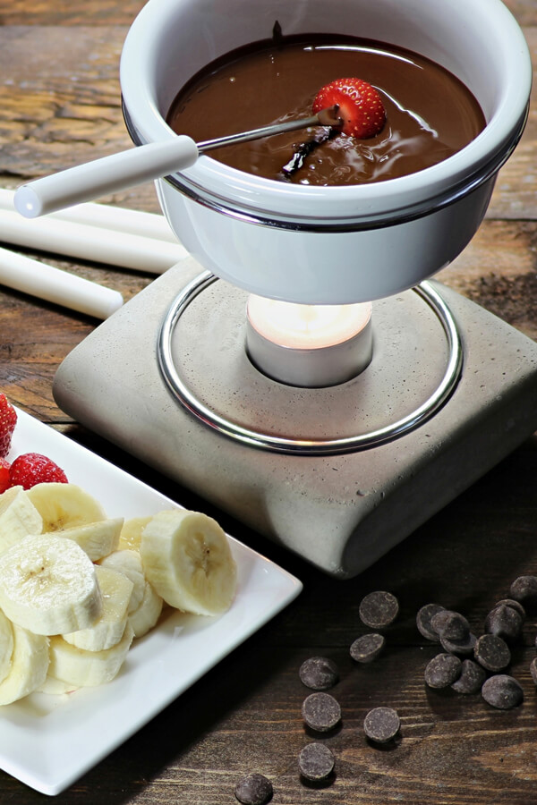 2 Minute Chocolate Fondue Recipe
