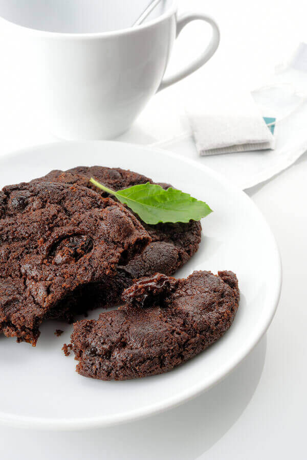 Chocolate Cookies with Gin Raisins Recipe