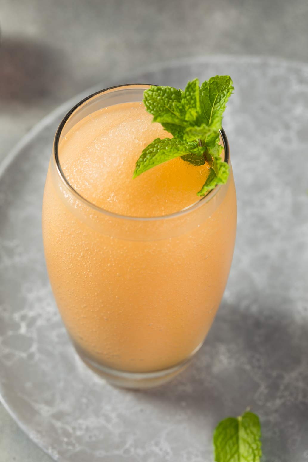 Frozen Papaya and Passion Fruit Rum Cocktails Recipe