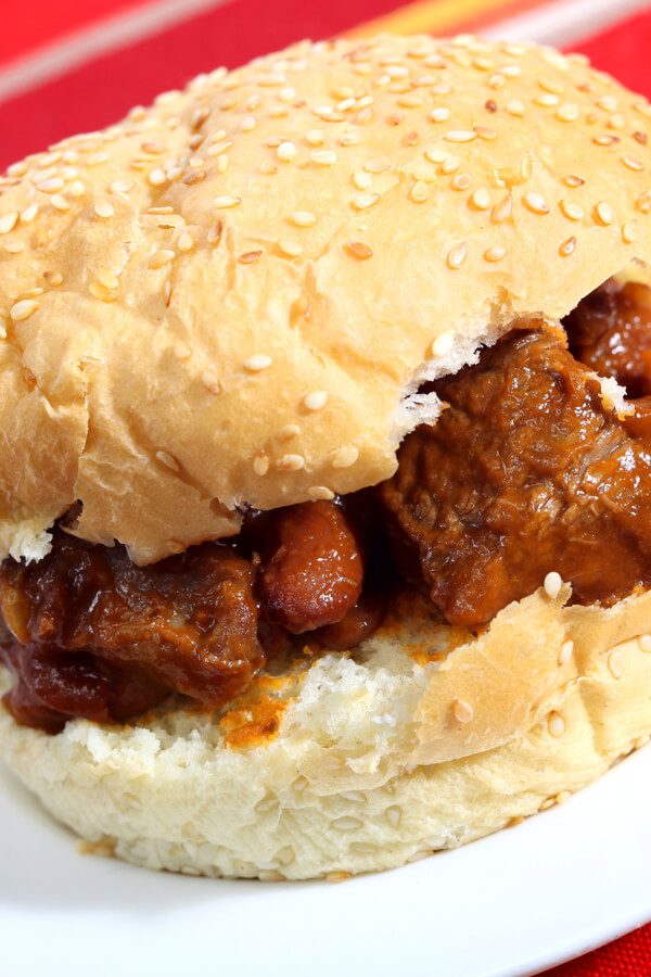 Beef 'n' Bean Sloppy Joes Recipe