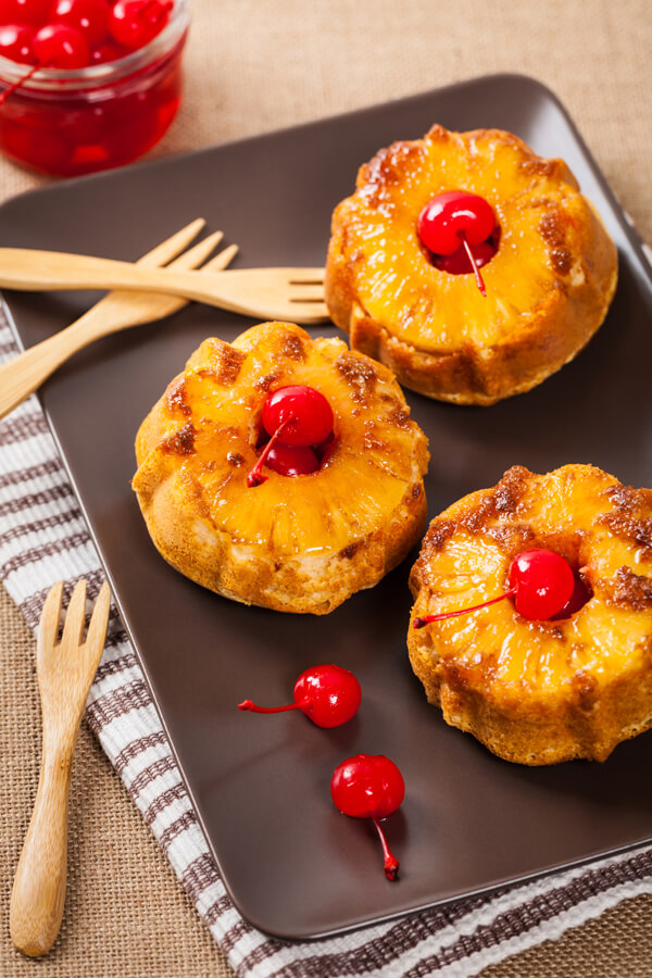 Pineapple Upside Down Muffins With Yellow Cake Mix