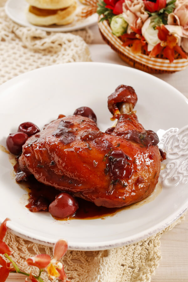 Chicken Cherries Jubilee Recipe
