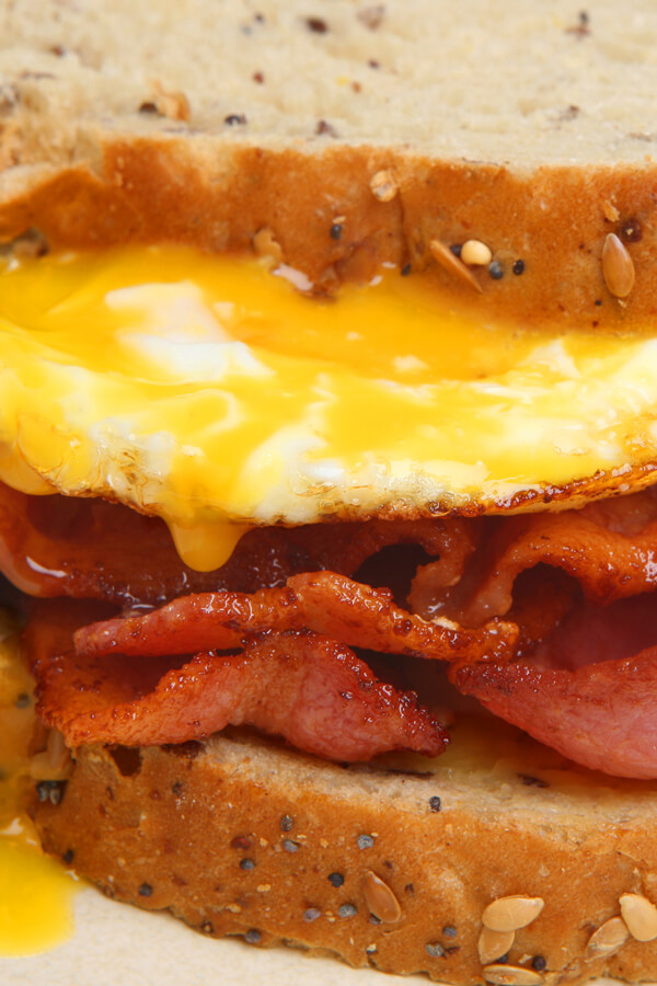 Bacon Egg And Cheese Sandwich Recipe | CDKitchen.com