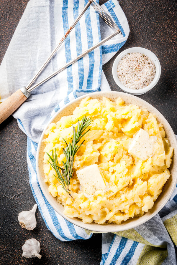 Roasted Garlic Mashed Potatoes with Fresh Rosemary Recipe