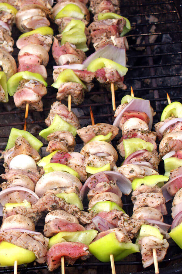 Souvlakia (Greek Marinated Lamb Kebabs) Recipe | CDKitchen.com