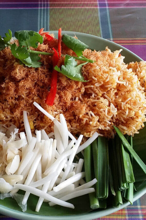 Mi Krop (Crispy Noodles) Recipe