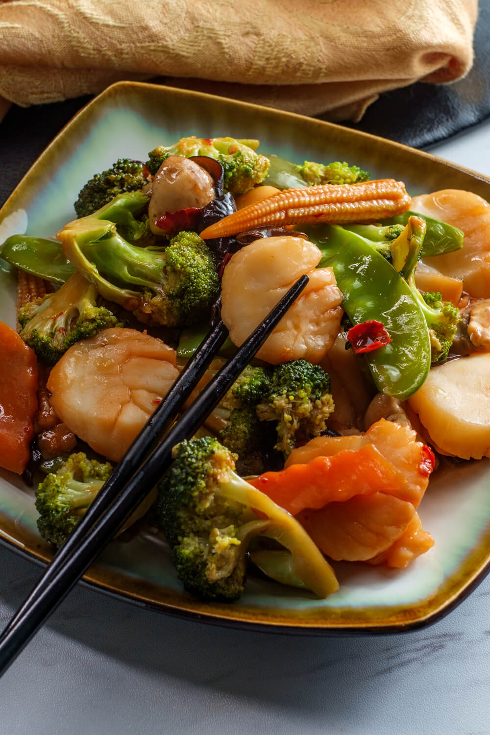 Stir-Fried Scallops And Vegetables Recipe