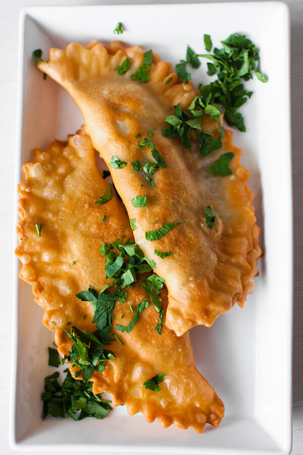 Cafe Tu Tu Tango's Empanadas With Cilantro Sour Cream Recipe