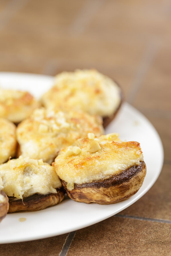 Mushrooms Stuffed With Crab And Gruyere Recipe