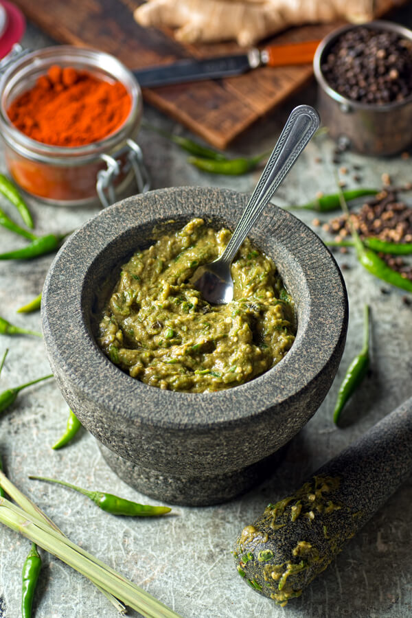 Thai Green Curry Paste Recipe | CDKitchen.com