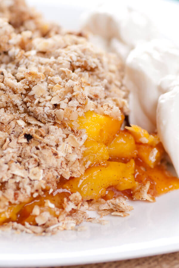 Cinnamon Peach Crisp Recipe | CDKitchen.com