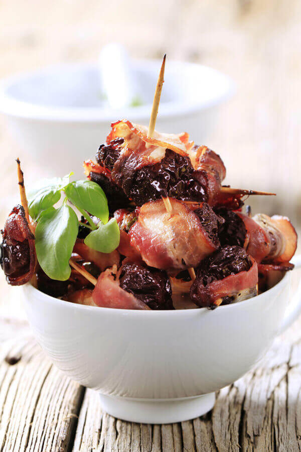 Bacon Wrapped Devils on Horseback With Hot Mango Chutney Recipe
