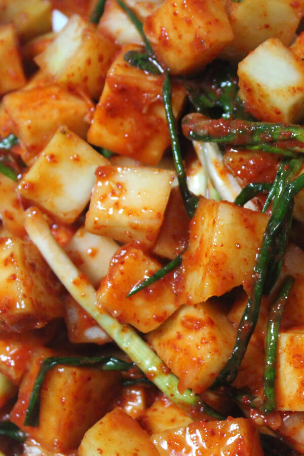Kaktugi Kimchi Recipe