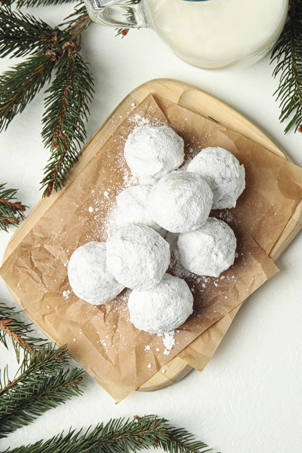 Christmas Almond Balls Cookies Recipe
