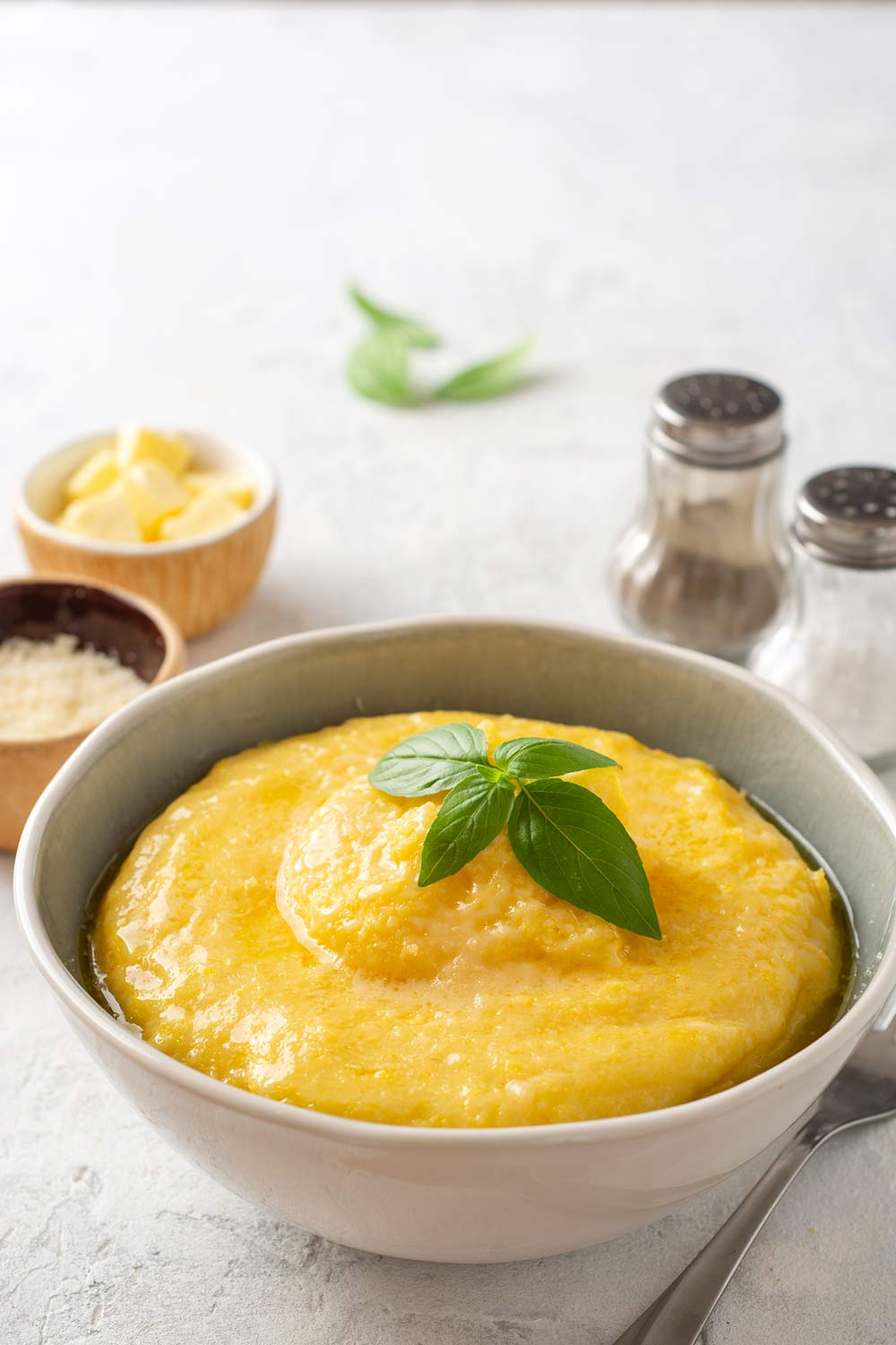 Creamy Cheddar Cheese Grits Recipe